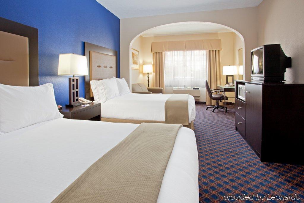 Holiday Inn Express Houston North-1960 Champions Area Louetta Kültér fotó