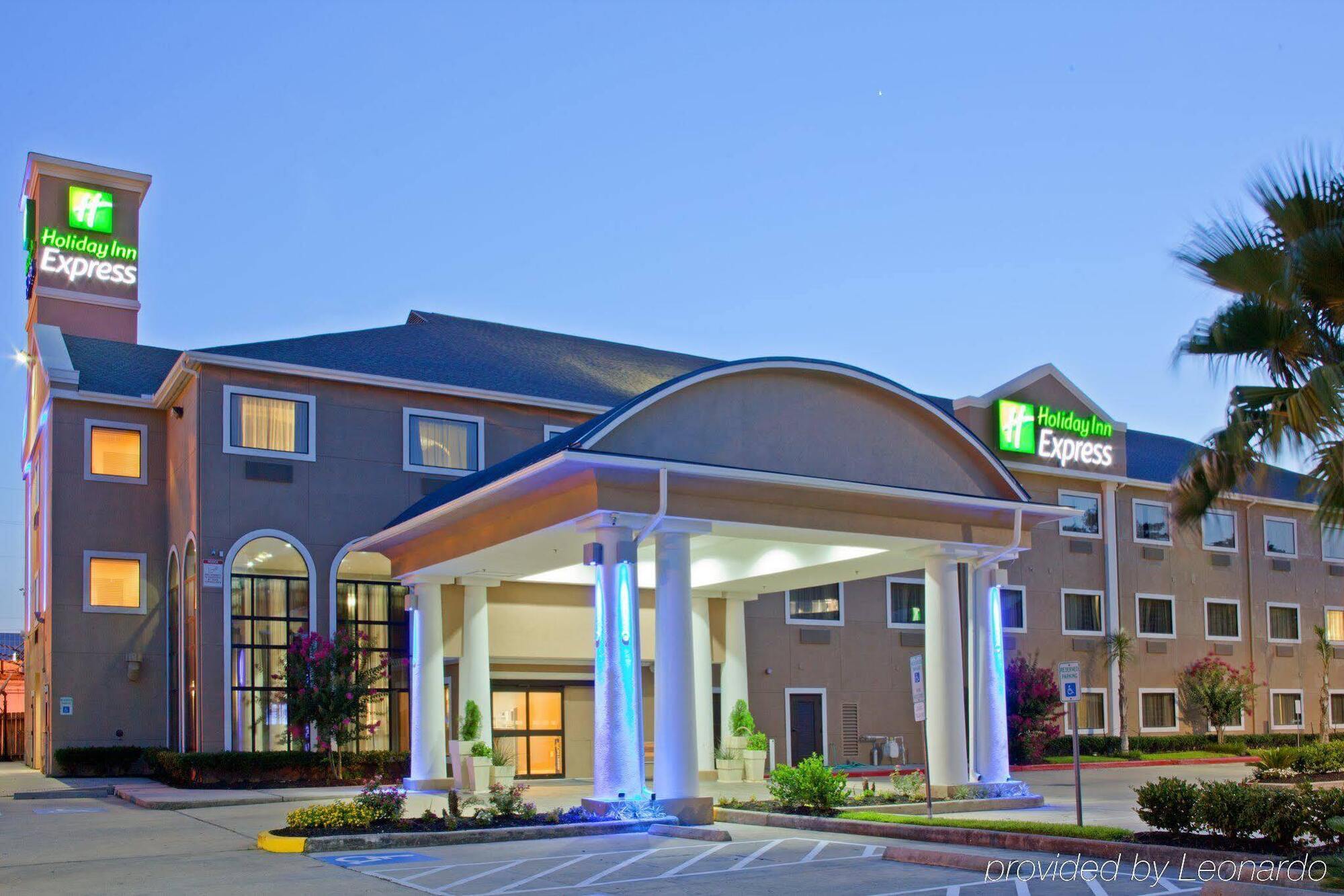 Holiday Inn Express Houston North-1960 Champions Area Louetta Kültér fotó